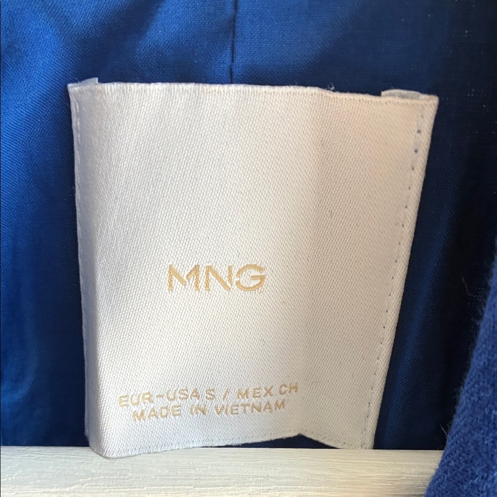 Mango White Linen Tag - Picture 3 of 4
